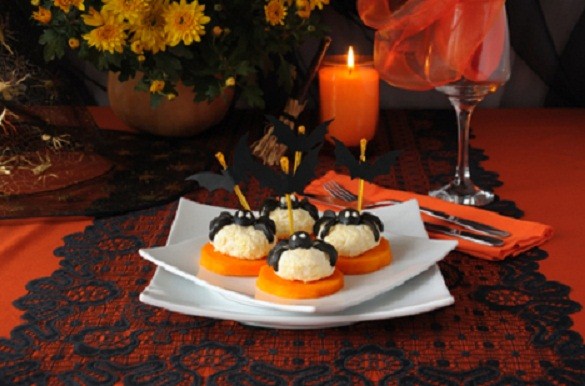 Halloween Cheese Balls 