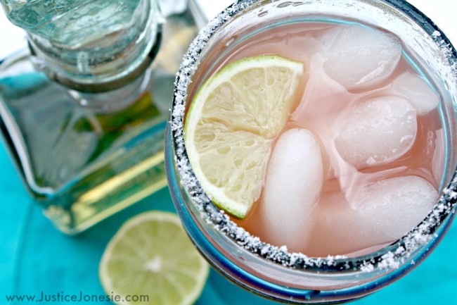 Recipe: Grapefruit Margarita via @JusticeJonesie